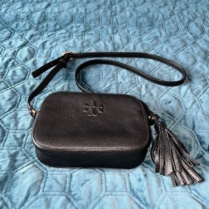 Tory Burch Thea Leather Camera Crossbody Bag (Black)